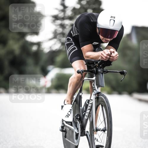 21.06.2026 - 29. Vierlanden-Triathlon H.Heesch http://msf.ph/oto/9911857 21.06.2026 09:46:04 Radfahren 45, 177, 210, 212, 293 meine-sportfotos.de