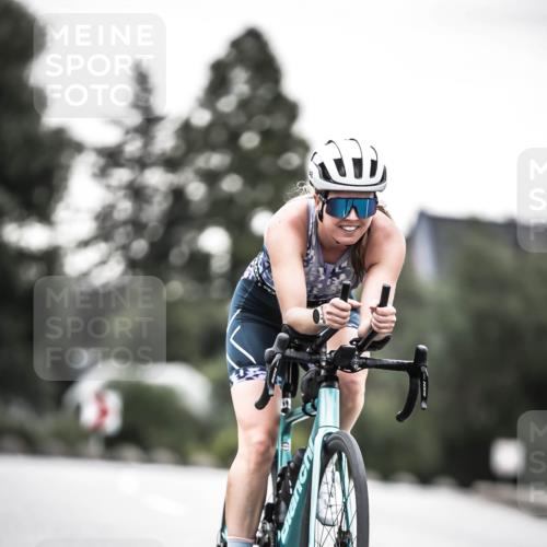 21.06.2026 - 29. Vierlanden-Triathlon H.Heesch http://msf.ph/oto/9911900 21.06.2026 09:46:53 Radfahren 140, 240, 241 meine-sportfotos.de