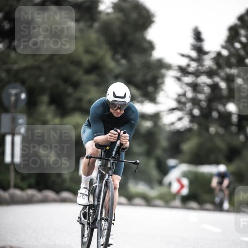 21.06.2026 - 29. Vierlanden-Triathlon H.Heesch http://msf.ph/oto/9911909 21.06.2026 09:46:57 Radfahren 140, 172, 240 meine-sportfotos.de