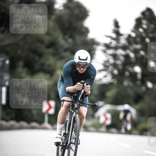 21.06.2026 - 29. Vierlanden-Triathlon H.Heesch http://msf.ph/oto/9911911 21.06.2026 09:46:58 Radfahren 140, 172, 288 meine-sportfotos.de