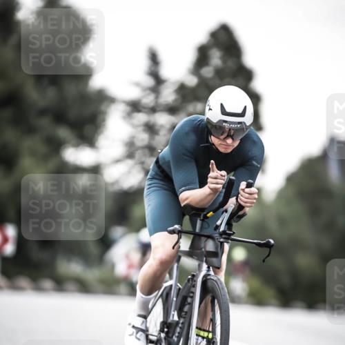 21.06.2026 - 29. Vierlanden-Triathlon H.Heesch http://msf.ph/oto/9911918 21.06.2026 09:46:58 Radfahren 140, 172, 288 meine-sportfotos.de