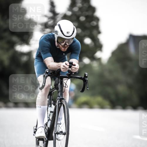 21.06.2026 - 29. Vierlanden-Triathlon H.Heesch http://msf.ph/oto/9911960 21.06.2026 09:48:30 Radfahren 12, 14, 36, 87 meine-sportfotos.de