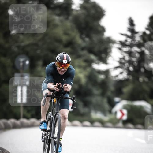 21.06.2026 - 29. Vierlanden-Triathlon H.Heesch http://msf.ph/oto/9911987 21.06.2026 09:48:49 Radfahren 138, 207, 247 meine-sportfotos.de