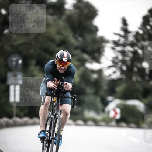 21.06.2026 - 29. Vierlanden-Triathlon H.Heesch http://msf.ph/oto/9911989 21.06.2026 09:48:49 Radfahren 138, 207, 247 meine-sportfotos.de