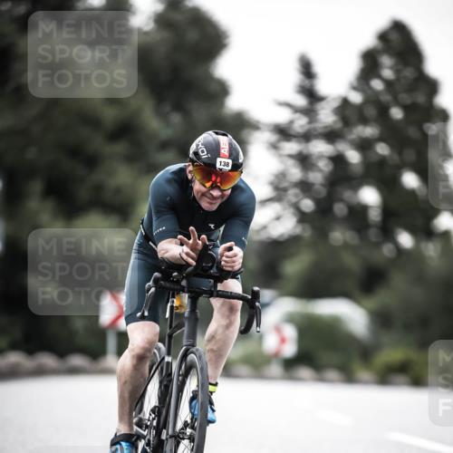 21.06.2026 - 29. Vierlanden-Triathlon H.Heesch http://msf.ph/oto/9911994 21.06.2026 09:48:49 Radfahren 138, 207, 247 meine-sportfotos.de