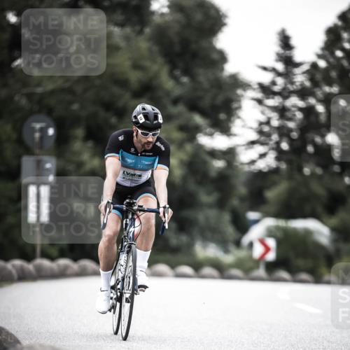 21.06.2026 - 29. Vierlanden-Triathlon H.Heesch http://msf.ph/oto/9912020 21.06.2026 09:49:03 Radfahren 22, 52 meine-sportfotos.de