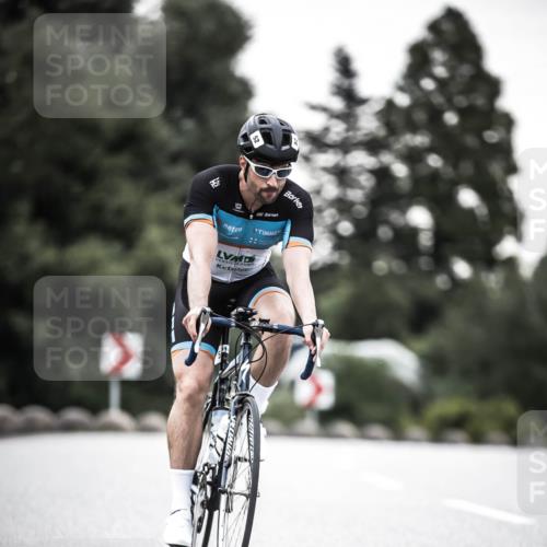 21.06.2026 - 29. Vierlanden-Triathlon H.Heesch http://msf.ph/oto/9912030 21.06.2026 09:49:04 Radfahren 22, 52 meine-sportfotos.de