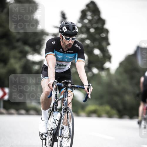 21.06.2026 - 29. Vierlanden-Triathlon H.Heesch http://msf.ph/oto/9912034 21.06.2026 09:49:04 Radfahren 22, 52 meine-sportfotos.de