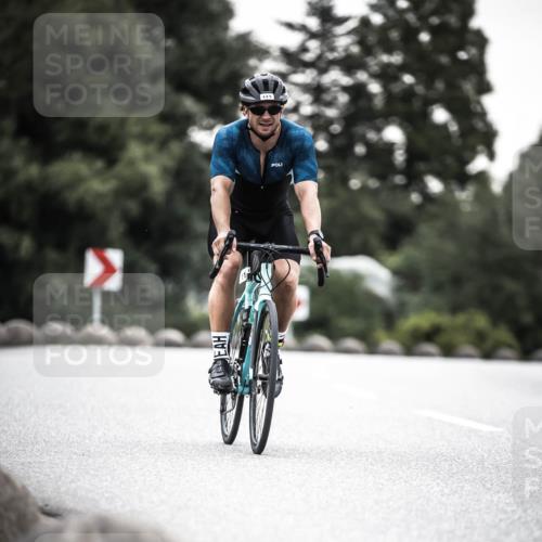 21.06.2026 - 29. Vierlanden-Triathlon H.Heesch http://msf.ph/oto/9912050 21.06.2026 09:49:14 Radfahren 113 meine-sportfotos.de