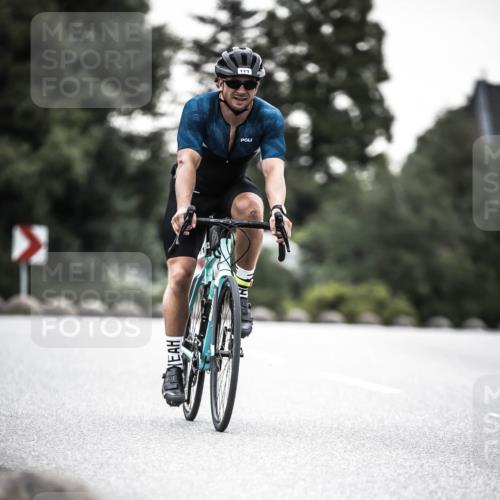 21.06.2026 - 29. Vierlanden-Triathlon H.Heesch http://msf.ph/oto/9912054 21.06.2026 09:49:14 Radfahren 113 meine-sportfotos.de