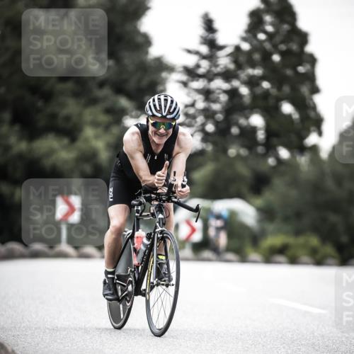 21.06.2026 - 29. Vierlanden-Triathlon H.Heesch http://msf.ph/oto/9912065 21.06.2026 09:49:27 Radfahren 116, 213, 298 meine-sportfotos.de