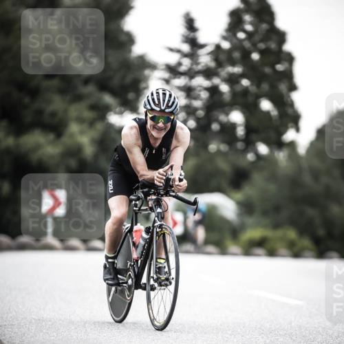 21.06.2026 - 29. Vierlanden-Triathlon H.Heesch http://msf.ph/oto/9912066 21.06.2026 09:49:27 Radfahren 116, 213, 298 meine-sportfotos.de