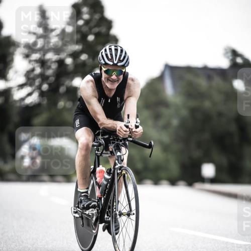 21.06.2026 - 29. Vierlanden-Triathlon H.Heesch http://msf.ph/oto/9912073 21.06.2026 09:49:27 Radfahren 116, 213, 298 meine-sportfotos.de
