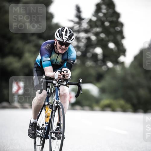 21.06.2026 - 29. Vierlanden-Triathlon H.Heesch http://msf.ph/oto/9912098 21.06.2026 09:49:34 Radfahren 145, 213 meine-sportfotos.de