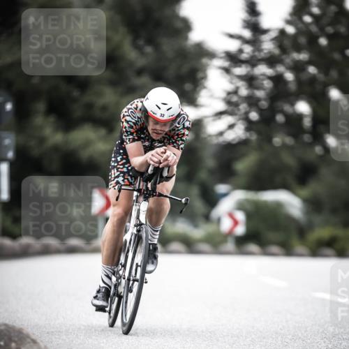 21.06.2026 - 29. Vierlanden-Triathlon H.Heesch http://msf.ph/oto/9912162 21.06.2026 09:51:23 Radfahren 32, 41, 42, 129 meine-sportfotos.de