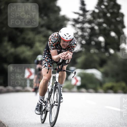 21.06.2026 - 29. Vierlanden-Triathlon H.Heesch http://msf.ph/oto/9912165 21.06.2026 09:51:23 Radfahren 32, 41, 42, 129 meine-sportfotos.de