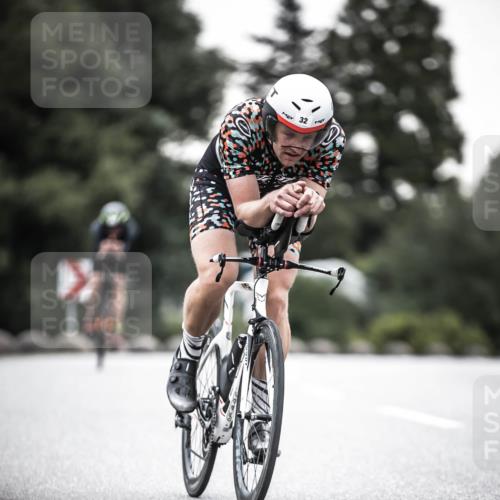21.06.2026 - 29. Vierlanden-Triathlon H.Heesch http://msf.ph/oto/9912168 21.06.2026 09:51:24 Radfahren 32, 41, 42, 129 meine-sportfotos.de