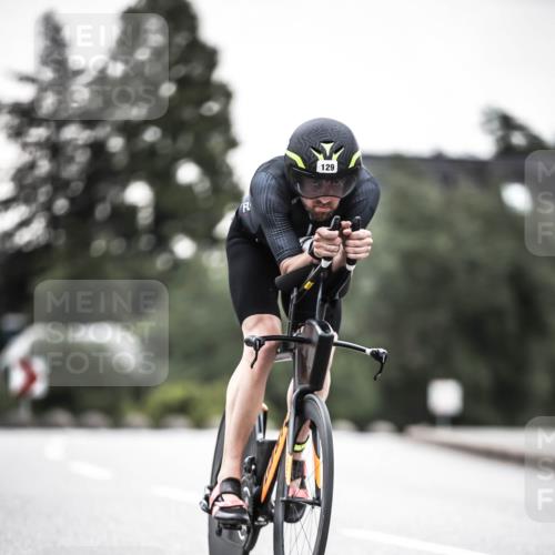 21.06.2026 - 29. Vierlanden-Triathlon H.Heesch http://msf.ph/oto/9912183 21.06.2026 09:51:26 Radfahren 32, 42, 129 meine-sportfotos.de