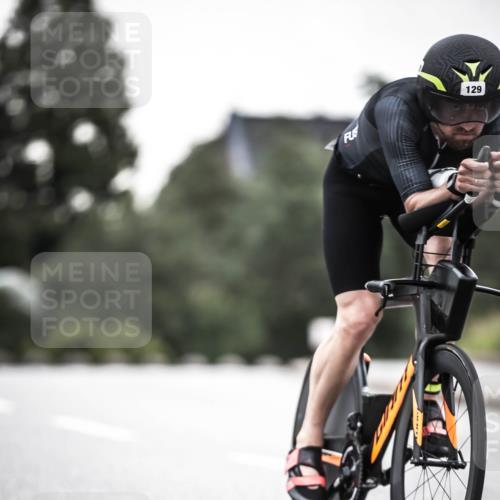 21.06.2026 - 29. Vierlanden-Triathlon H.Heesch http://msf.ph/oto/9912188 21.06.2026 09:51:26 Radfahren 32, 42, 129 meine-sportfotos.de