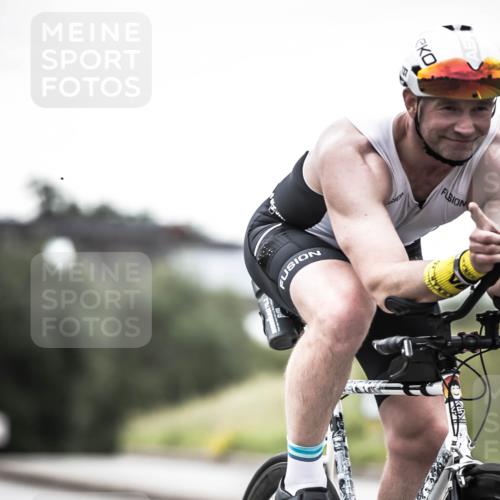 21.06.2026 - 29. Vierlanden-Triathlon H.Heesch http://msf.ph/oto/9912209 21.06.2026 09:52:02 Radfahren 61, 137, 211, 274, 300 meine-sportfotos.de
