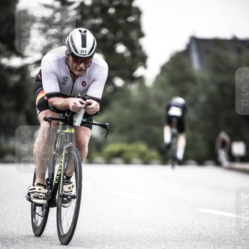 21.06.2026 - 29. Vierlanden-Triathlon H.Heesch http://msf.ph/oto/9912224 21.06.2026 09:52:07 Radfahren 76, 84, 132, 169, 211, 274, 300 meine-sportfotos.de