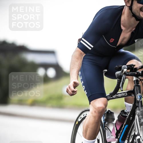 21.06.2026 - 29. Vierlanden-Triathlon H.Heesch http://msf.ph/oto/9912308 21.06.2026 09:53:13 Radfahren 24, 43, 280, 301 meine-sportfotos.de