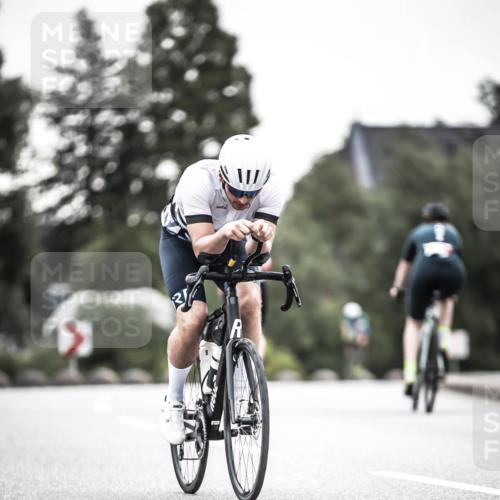 21.06.2026 - 29. Vierlanden-Triathlon H.Heesch http://msf.ph/oto/9912320 21.06.2026 09:53:34 Radfahren 51, 74, 79, 284, 302 meine-sportfotos.de