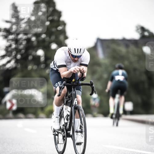 21.06.2026 - 29. Vierlanden-Triathlon H.Heesch http://msf.ph/oto/9912321 21.06.2026 09:53:34 Radfahren 51, 74, 79, 284, 302 meine-sportfotos.de