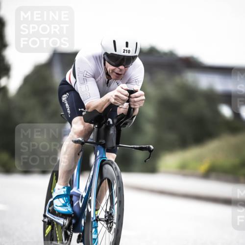 21.06.2026 - 29. Vierlanden-Triathlon H.Heesch http://msf.ph/oto/9912356 21.06.2026 09:53:45 Radfahren 72, 78, 91, 106, 112, 210, 266, 284 meine-sportfotos.de