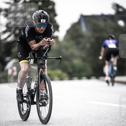21.06.2026 - 29. Vierlanden-Triathlon H.Heesch http://msf.ph/oto/9912395 21.06.2026 09:54:17 Radfahren 21, 27, 164, 294 meine-sportfotos.de