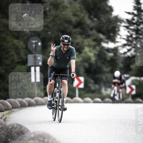 21.06.2026 - 29. Vierlanden-Triathlon H.Heesch http://msf.ph/oto/9912417 21.06.2026 09:54:56 Radfahren 128, 148, 292, 293 meine-sportfotos.de