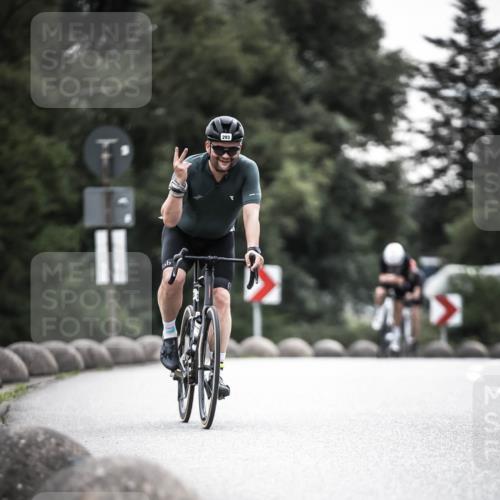 21.06.2026 - 29. Vierlanden-Triathlon H.Heesch http://msf.ph/oto/9912418 21.06.2026 09:54:56 Radfahren 128, 148, 292, 293 meine-sportfotos.de