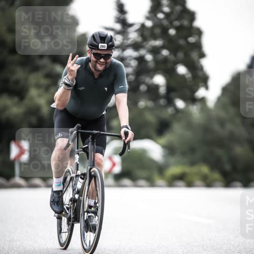 21.06.2026 - 29. Vierlanden-Triathlon H.Heesch http://msf.ph/oto/9912426 21.06.2026 09:54:57 Radfahren 128, 148, 292, 293 meine-sportfotos.de
