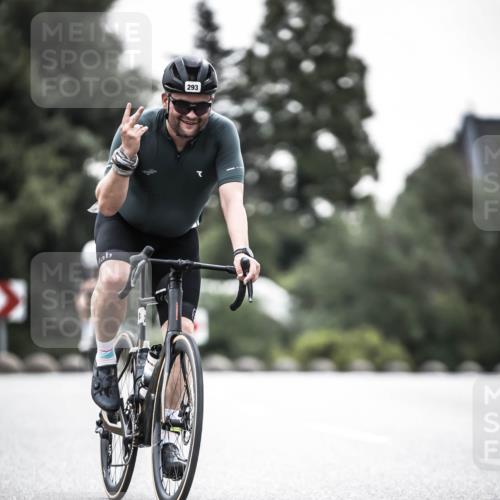 21.06.2026 - 29. Vierlanden-Triathlon H.Heesch http://msf.ph/oto/9912427 21.06.2026 09:54:57 Radfahren 128, 148, 292, 293 meine-sportfotos.de
