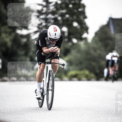 21.06.2026 - 29. Vierlanden-Triathlon H.Heesch http://msf.ph/oto/9912439 21.06.2026 09:55:00 Radfahren 128, 148, 292, 293 meine-sportfotos.de