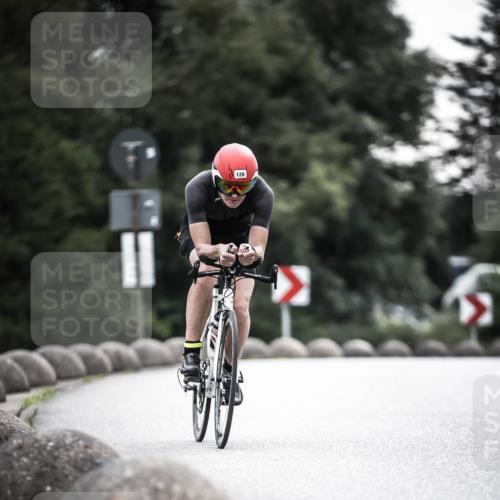 21.06.2026 - 29. Vierlanden-Triathlon H.Heesch http://msf.ph/oto/9912444 21.06.2026 09:55:02 Radfahren 128, 148, 264, 292 meine-sportfotos.de