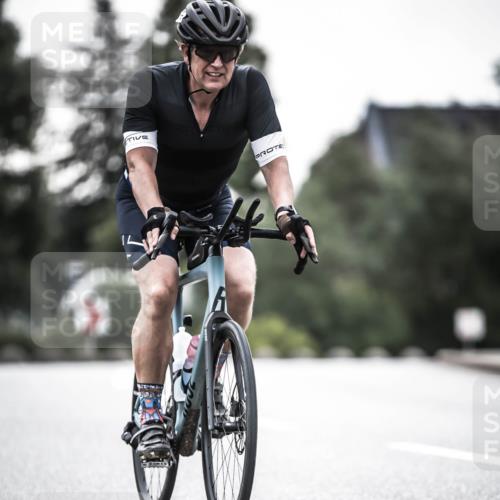 21.06.2026 - 29. Vierlanden-Triathlon H.Heesch http://msf.ph/oto/9912494 21.06.2026 09:55:35 Radfahren 142, 177, 184, 235, 252 meine-sportfotos.de