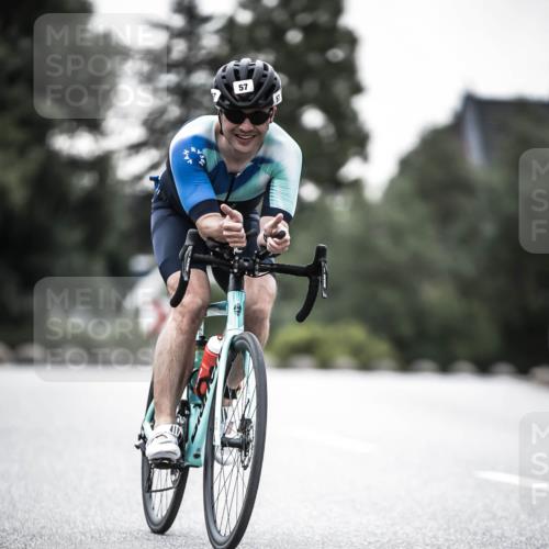 21.06.2026 - 29. Vierlanden-Triathlon H.Heesch http://msf.ph/oto/9912530 21.06.2026 09:56:14 Radfahren 14, 57 meine-sportfotos.de