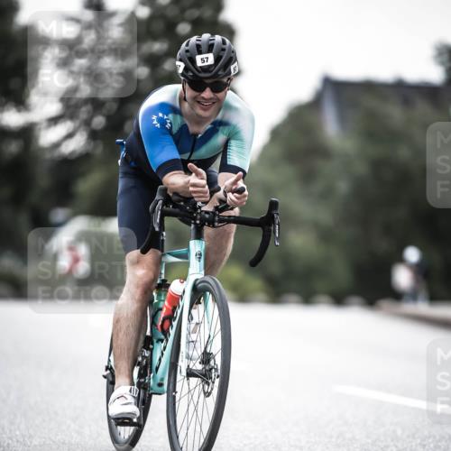 21.06.2026 - 29. Vierlanden-Triathlon H.Heesch http://msf.ph/oto/9912532 21.06.2026 09:56:14 Radfahren 14, 57 meine-sportfotos.de