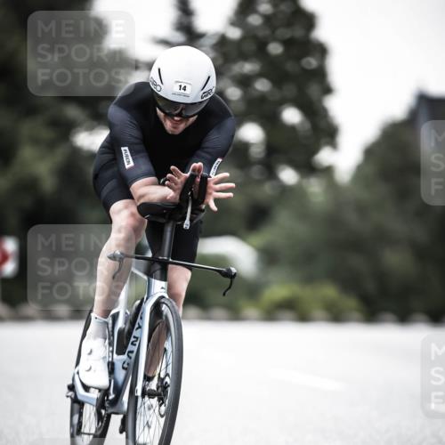 21.06.2026 - 29. Vierlanden-Triathlon H.Heesch http://msf.ph/oto/9912543 21.06.2026 09:56:23 Radfahren 14, 103 meine-sportfotos.de
