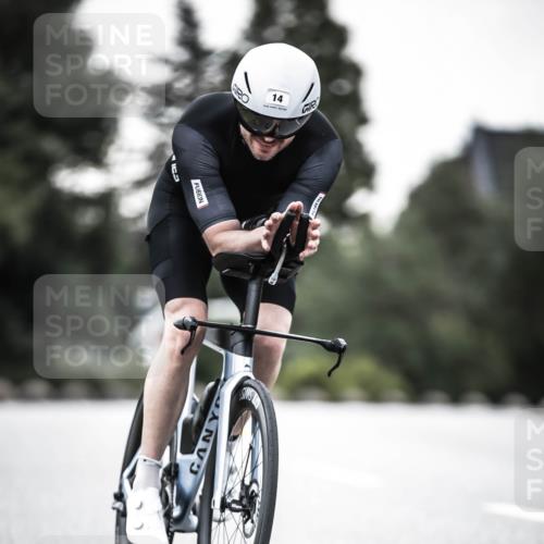 21.06.2026 - 29. Vierlanden-Triathlon H.Heesch http://msf.ph/oto/9912545 21.06.2026 09:56:23 Radfahren 14, 103 meine-sportfotos.de