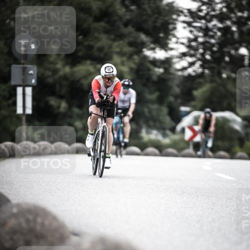 21.06.2026 - 29. Vierlanden-Triathlon H.Heesch http://msf.ph/oto/9912575 21.06.2026 09:56:41 Radfahren 12, 13, 174, 239, 259 meine-sportfotos.de