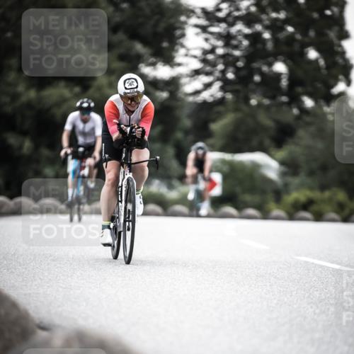 21.06.2026 - 29. Vierlanden-Triathlon H.Heesch http://msf.ph/oto/9912584 21.06.2026 09:56:42 Radfahren 12, 13, 174, 239, 259 meine-sportfotos.de