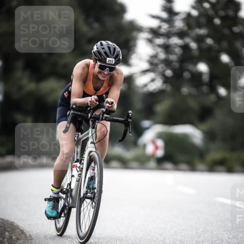 21.06.2026 - 29. Vierlanden-Triathlon H.Heesch http://msf.ph/oto/9912627 21.06.2026 09:57:08 Radfahren 243, 253 meine-sportfotos.de
