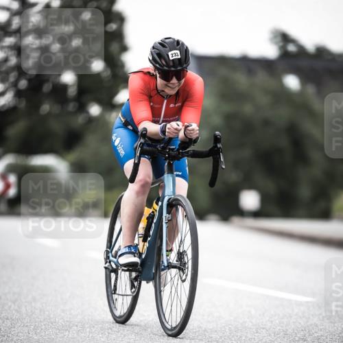 21.06.2026 - 29. Vierlanden-Triathlon H.Heesch http://msf.ph/oto/9912668 21.06.2026 09:57:32 Radfahren 159, 207, 233 meine-sportfotos.de