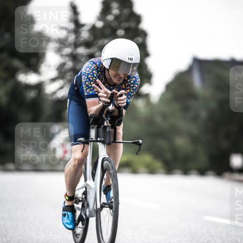 21.06.2026 - 29. Vierlanden-Triathlon H.Heesch http://msf.ph/oto/9912693 21.06.2026 09:57:49 Radfahren 145, 147 meine-sportfotos.de