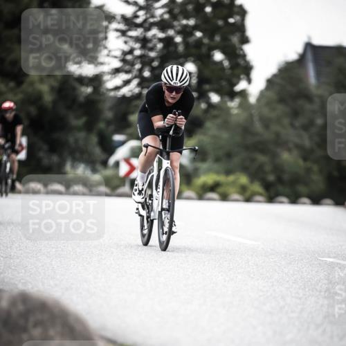 21.06.2026 - 29. Vierlanden-Triathlon H.Heesch http://msf.ph/oto/9912700 21.06.2026 09:58:03 Radfahren 19, 54, 267 meine-sportfotos.de