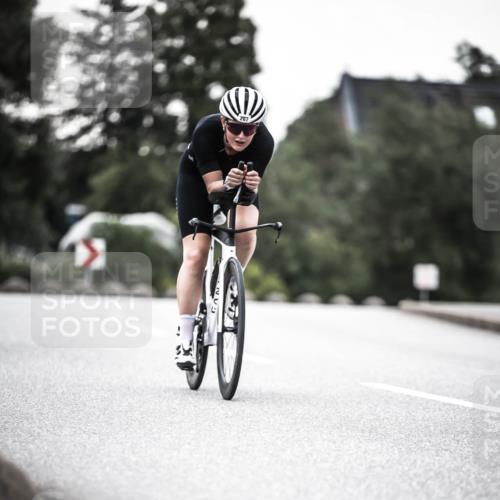 21.06.2026 - 29. Vierlanden-Triathlon H.Heesch http://msf.ph/oto/9912706 21.06.2026 09:58:04 Radfahren 19, 54, 267 meine-sportfotos.de