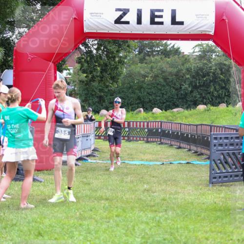 21.06.2026 - 29. Vierlanden-Triathlon Andreas Tolksdorf http://msf.ph/oto/9912934 21.06.2026 10:55:43 Ziel 339 meine-sportfotos.de