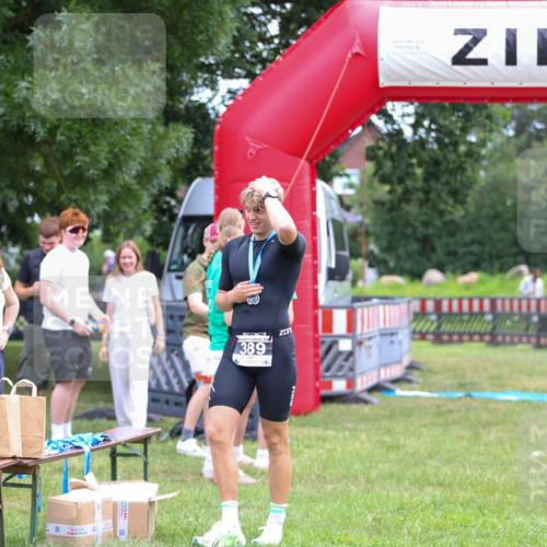21.06.2026 - 29. Vierlanden-Triathlon Andreas Tolksdorf http://msf.ph/oto/9913034 21.06.2026 10:59:17 Ziel  meine-sportfotos.de
